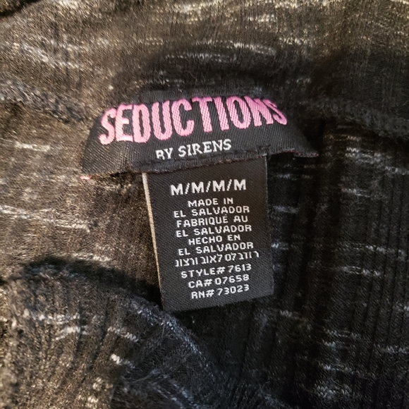 Dress - Picture 4 of 5